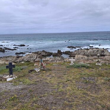 Eastern Cape, PORT ELIZABETH / GQEBERHA, Marine Drive, Roadside memorial