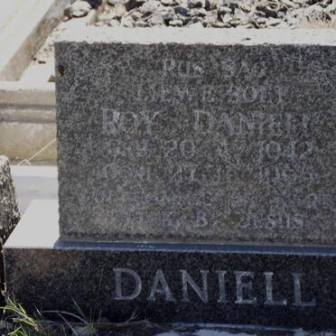 DANIELL Roy 1942-1965