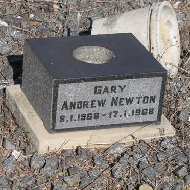 NEWTON Gary Andrew 1968-1968.JPG