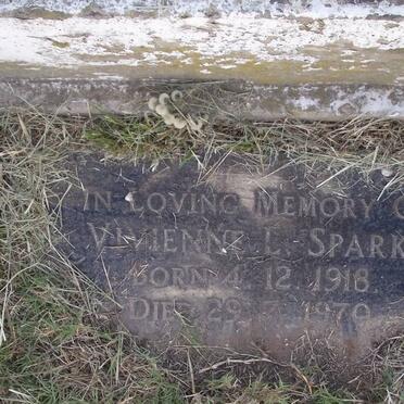 SPARKS Vivienne L. 1918-1979