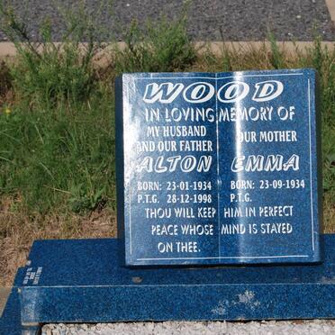 WOOD Alton 1934-1998 &amp; Emma 1934-