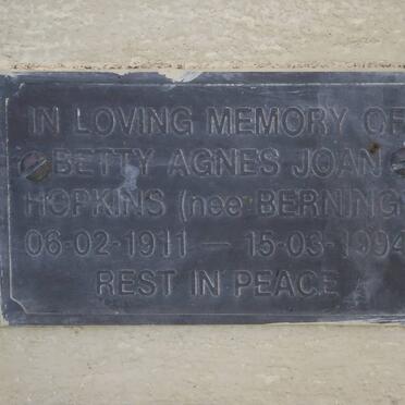 HOPKINS Betty Agnes Joan nee BERNING 1911-1994