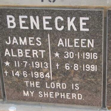 BENECKE James Albert 1913-1984 &amp; Aileen 1916-1991