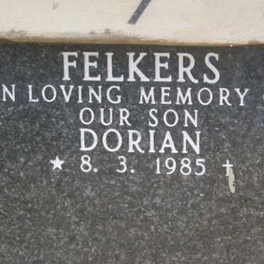 FELKERS Dorian 1985