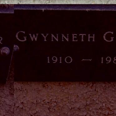 GLOVER Gwenneth 1910-1984
