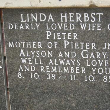 HERBST Linda 1938-1985