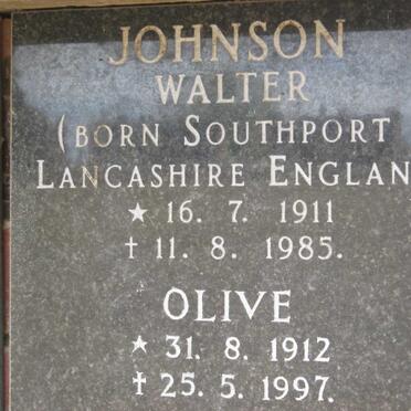 JOHNSON Walter 1911-1985 &amp; Olive 1912-1997