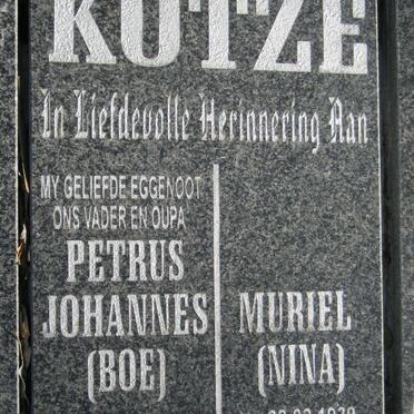 KOTZE Petrus Johannes 1936-2002 &amp; Muriel 1939