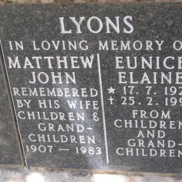 LYONS Matthew John 1907-1983 &amp; Eunice Elaine 1920-1992