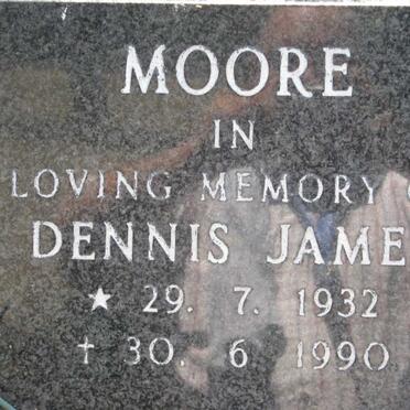 MOORE Dennis James 1932-1990