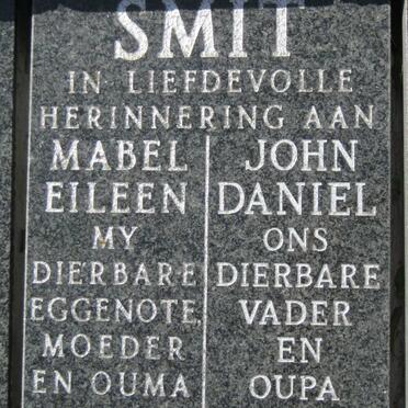 SMIT John Daniel 1928-2007 &amp; Mabel Eileen 1929-1998