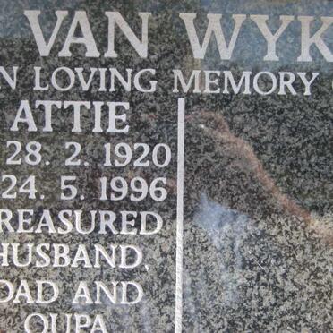 WYK Attie, van 1920-1996