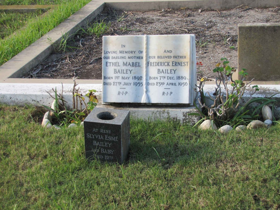 BAILEY grave