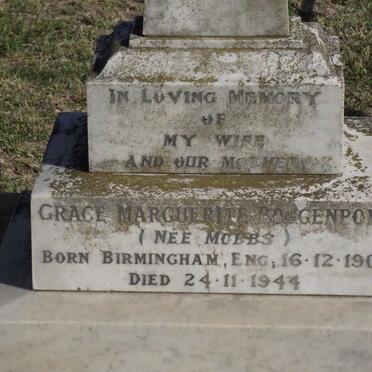 BOGGENPOEL Grace Marguerite nee MOBBS 1900-1944