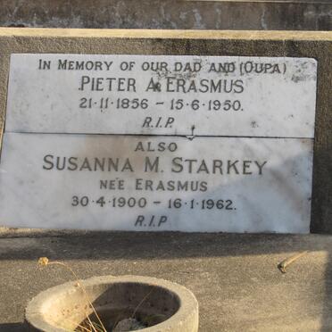 ERASMUS Pieter 1856-1950 :: STARKEY Susanna M. nee ERASMUS 1900-1962