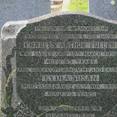 FULLER Charles Arthur -1952 &amp; Lydia Susan -1982 :: FULLER infant son -1940