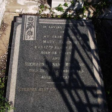 ROBINSON Richard Ernest -1943 &amp; Mary -1943 