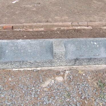 ARNOLD Percy Benjamin -1950 &amp; Ada Emma -1971