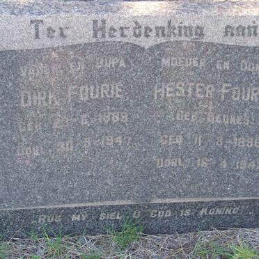 FOURIE Dirk 1888-1947 &amp; Hester BEUKES 1896-1942