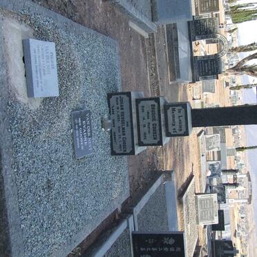 GOOSEN :: MARTIN :: VAN DER NEST