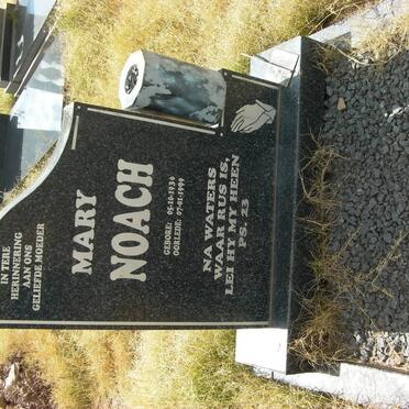 NOACH Mary 1936-1999