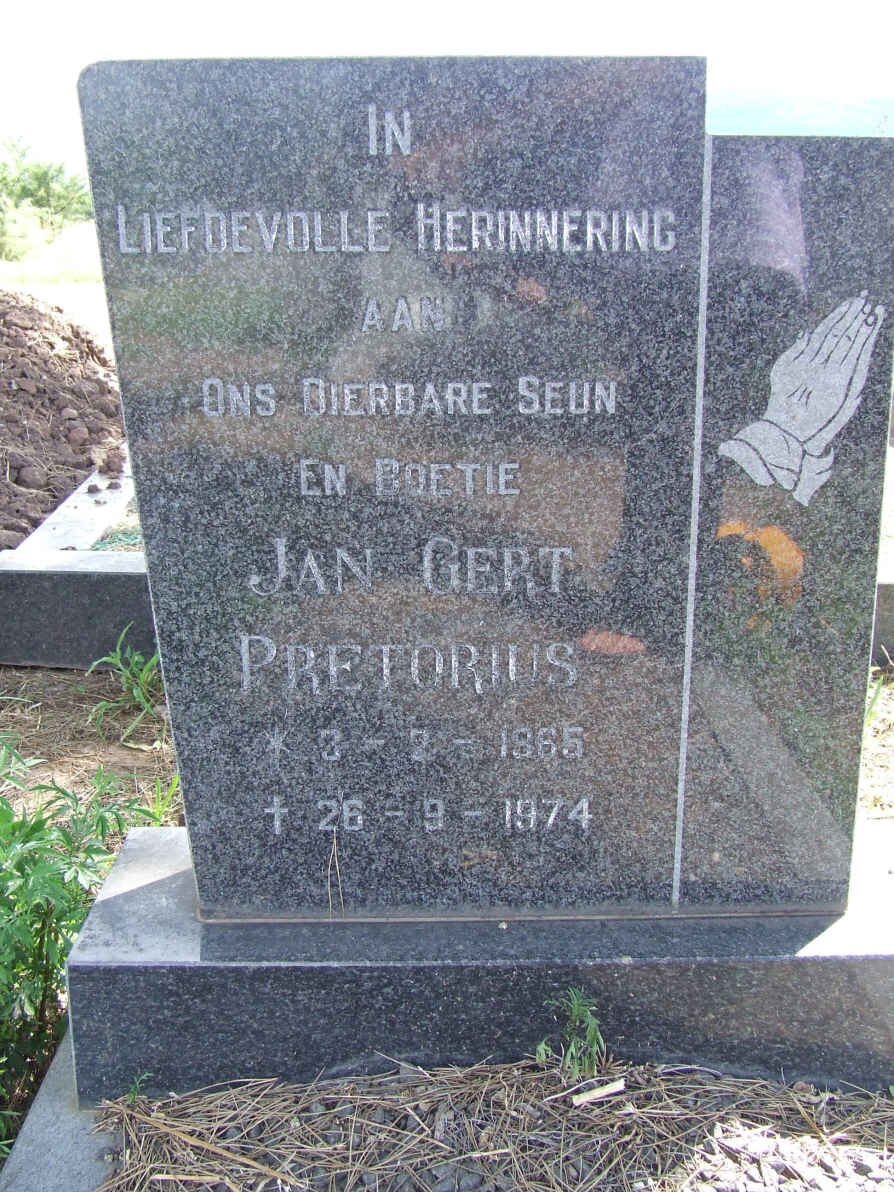 PRETORIUS Jan Gert 1965-1974