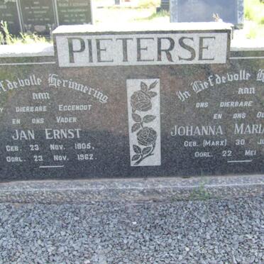 PIETERSE Jan Ernst 1905-1962 &amp; Johanna Maria MARX 1909-1996