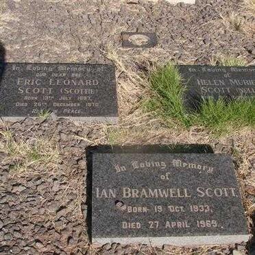 SCOTT Eric Leonard 1897-1970 :: SCOTT Ian Bramwell 1933-1969 :: SCOTT Helen Muriel 1901-