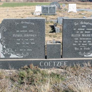 COETZEE Petrus Johannes 1884-1969 &amp; Aletta Magrietha NIEWENHUIS 1891-1962