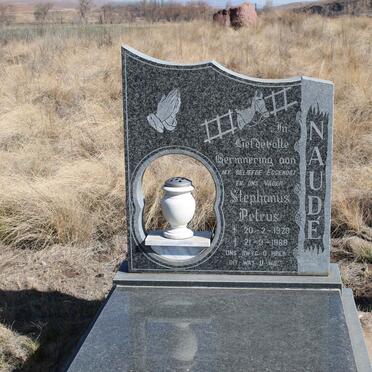 NAUDÉ Stephanus Petrus 1929-1988