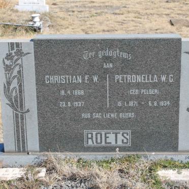 ROETS Christian F.W. 1868-1937 &amp; Petronella W.C. PELSER 1871-1934