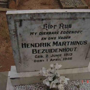 BEZUIDENHOUT Hendrik Marthinus 1913-1956