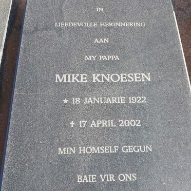 KNOESEN Mike 1922-2002