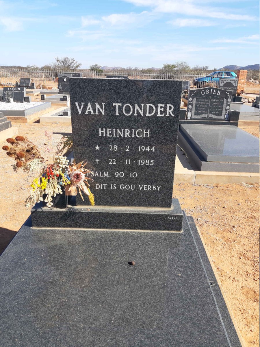 TONDER Heinrich, van 1944-1985