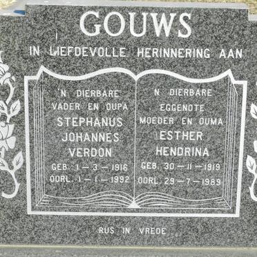 GOUWS Stephanus Johannes Verdon 1916-1992 &amp; Esther Hendrina 1919-1989