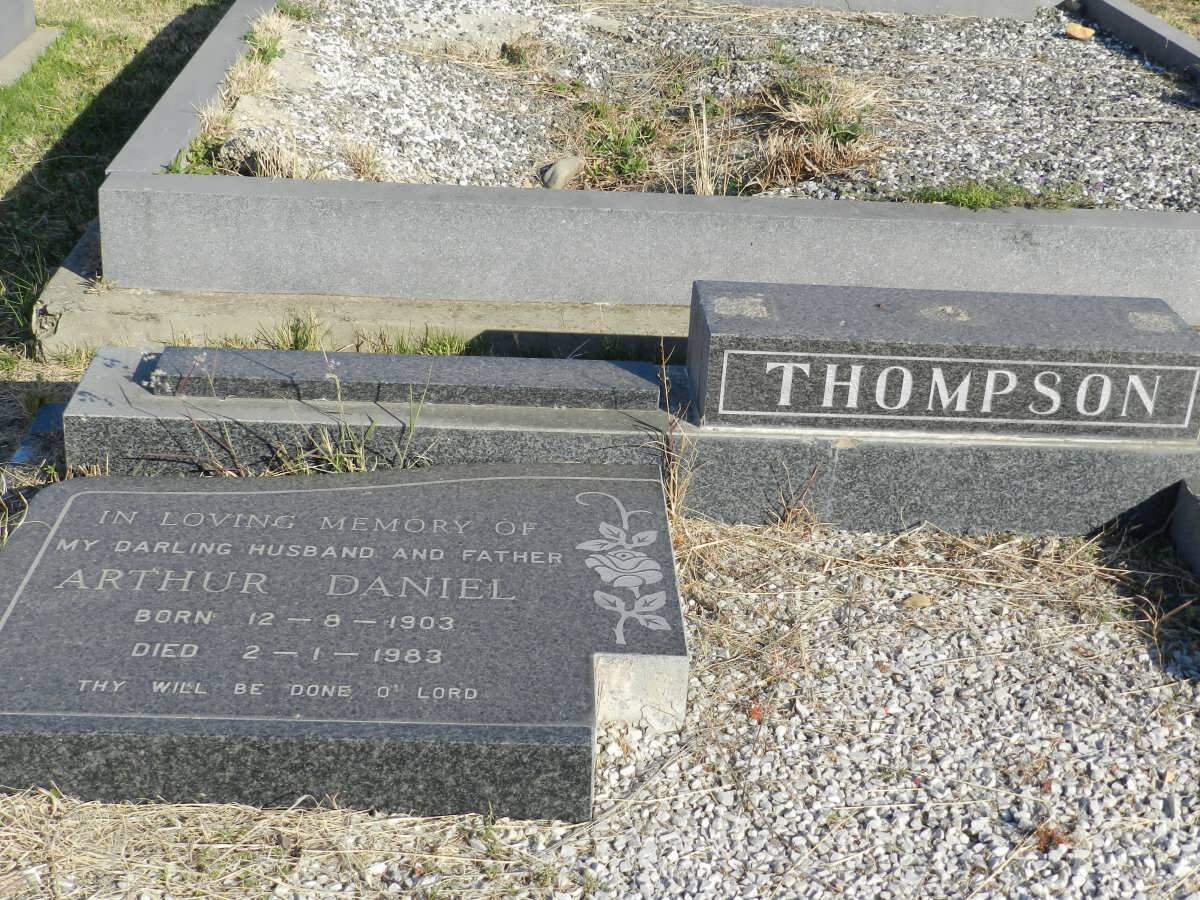 THOMPSON Arthur Daniel 1903-1983