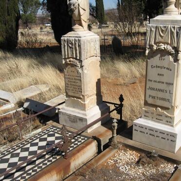 PRETORIUS Johannes L. 1874-1941 &amp; Cornelia Susana SCHOEMAN 1876-1918