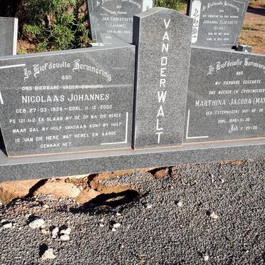 WALT Nicolaas Johannes, van der 1926-2000 &amp; Marthina Jacoba ESTERHUIZEN 1931-1986