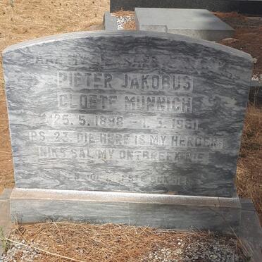 MUNNICH Pieter Jakobus Cloete 1898-1961