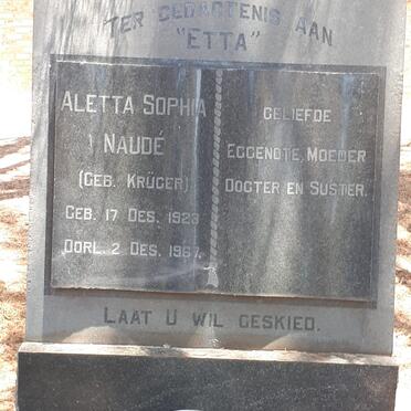 N - Vanne :: Surnames - N