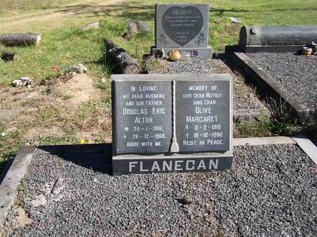 FLANEGAN Douglas Eric Alton 1918-1969 &amp; Olive Margaret 1916-1992
