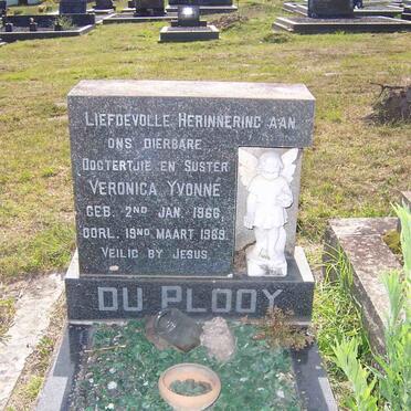 PLOOY Veronica Yvonne, du 1966-1969