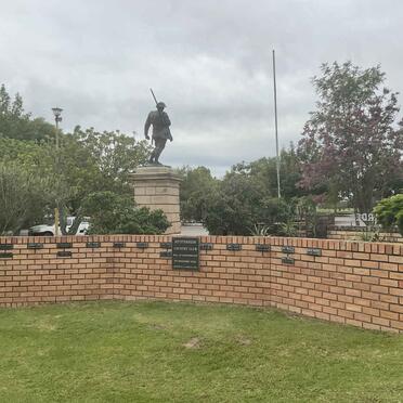 Eastern Cape, STUTTERHEIM, MOTH and Country Club Memorial Walls