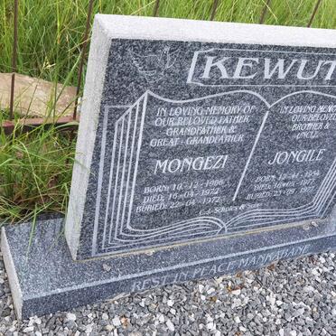 KEWUTI Mongezi 1906-1972 :: KEWUTI Jongile 1954-1977