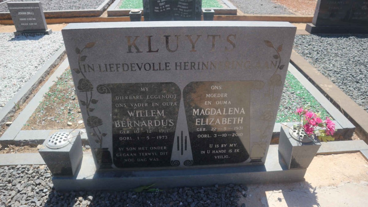 KLUYTS Willem Bernardus 1911-1973 &amp; Magdalena Elizabeth 1931-2010