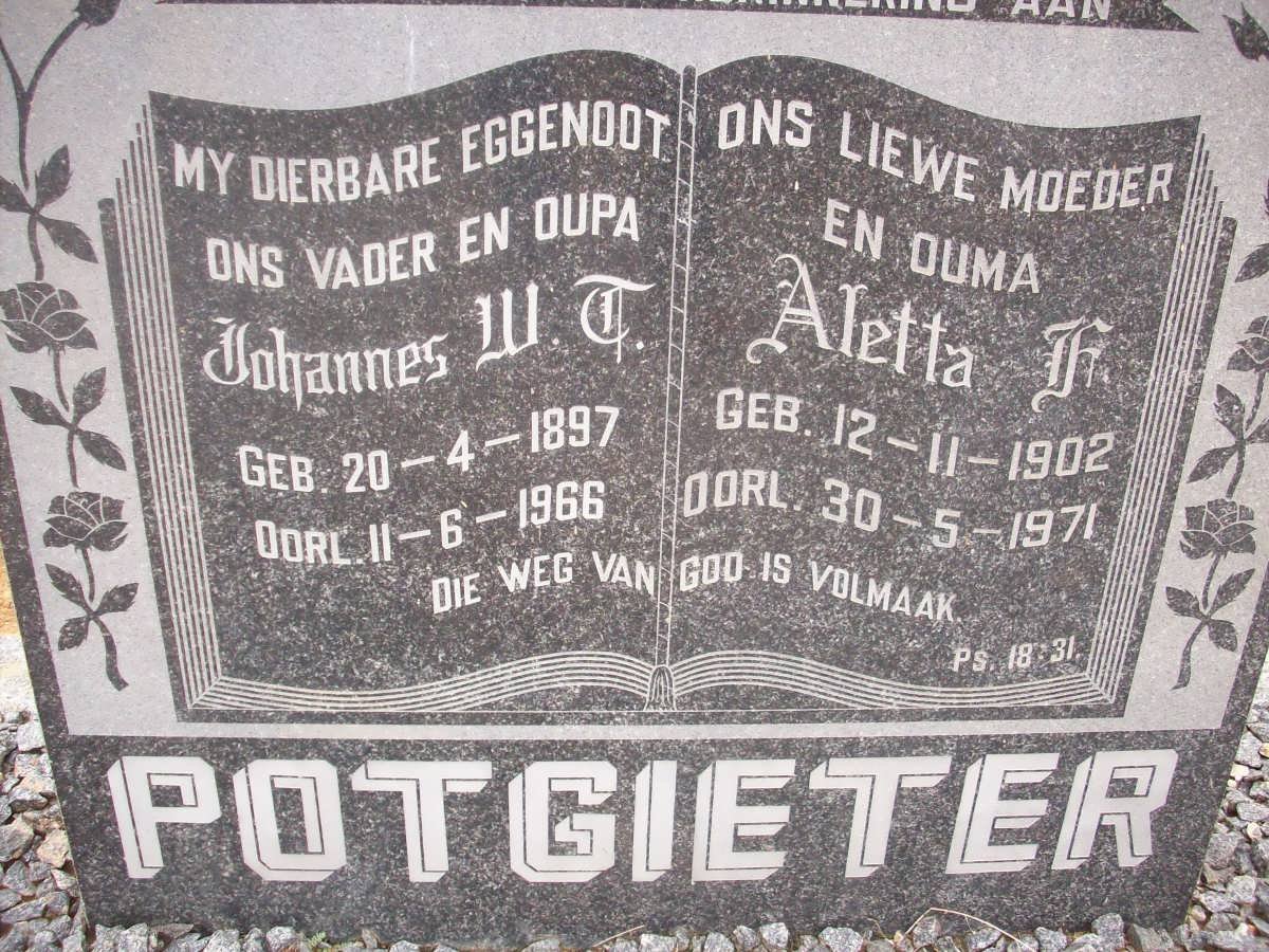 POTGIETER Johannes W.T. 1897-1966 &amp; Aletta H. 1902-1971