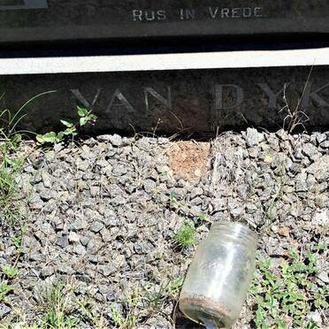 DYK Willem Johannes Stefanus, van 1890-1948 &amp; Johanna Jacoba BOTHA 1894-1978