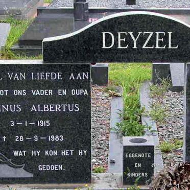 DEYZEL Marthinus Albertus 1915-1983 &amp; Machteld Maria 1913-1991