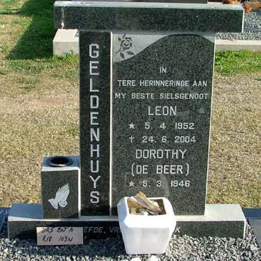 GELDENHUYS Leon 1952-2004 &amp; Dorothy DE BEER 1946-