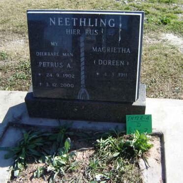 NEETHLING Petrus A. 1902-2000 &amp; Magrietha 1911-